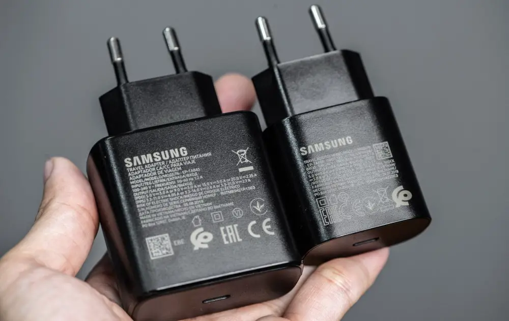Samsung Galaxy S20 Ultra Зарядка