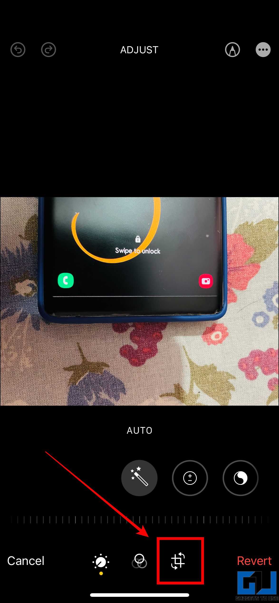 4 Ways to Fit a Square Photo on iPhone Lock Screen (iOS 16)