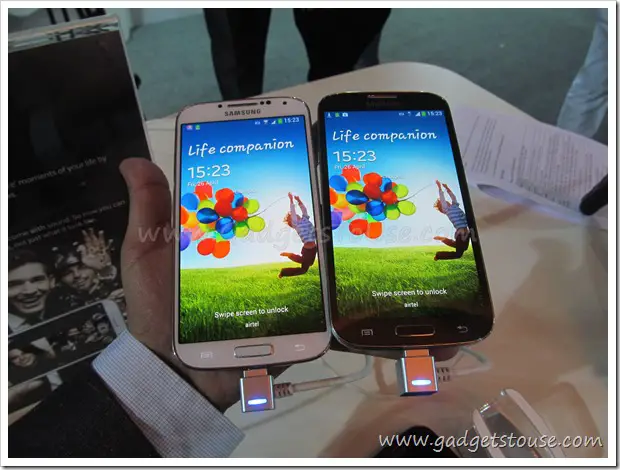 Samsung India Launched S4 at Rs  41 500 INR HD Photos  Video Review of S4 Indian Version - 54