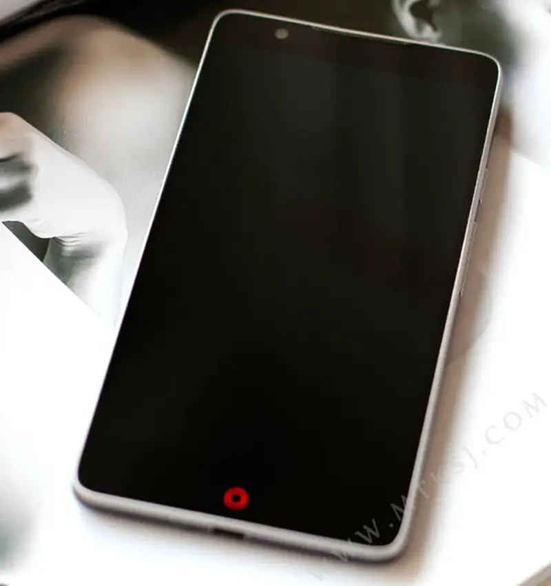 Nubia-X6-display