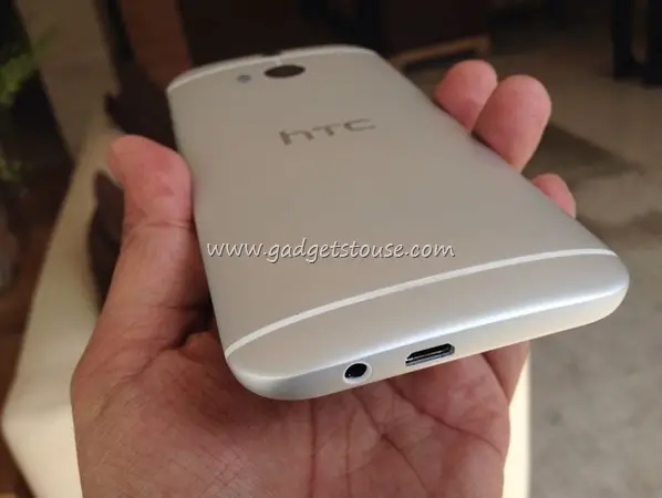 Why There is No Wireless Charging on HTC One M8 and How to Add It - 15