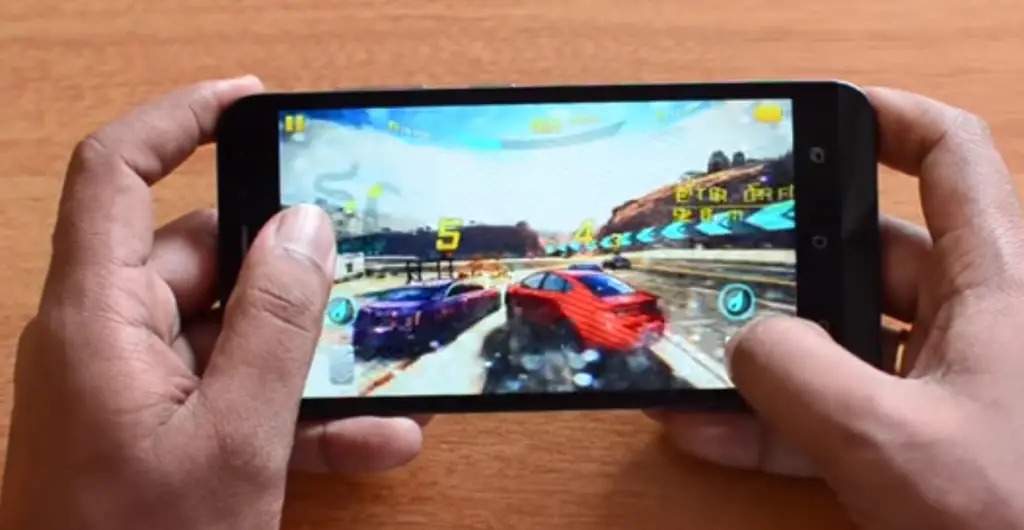 Asus Zenfone Max Unboxing  Quick Review  Gaming And Benchmarks - 65