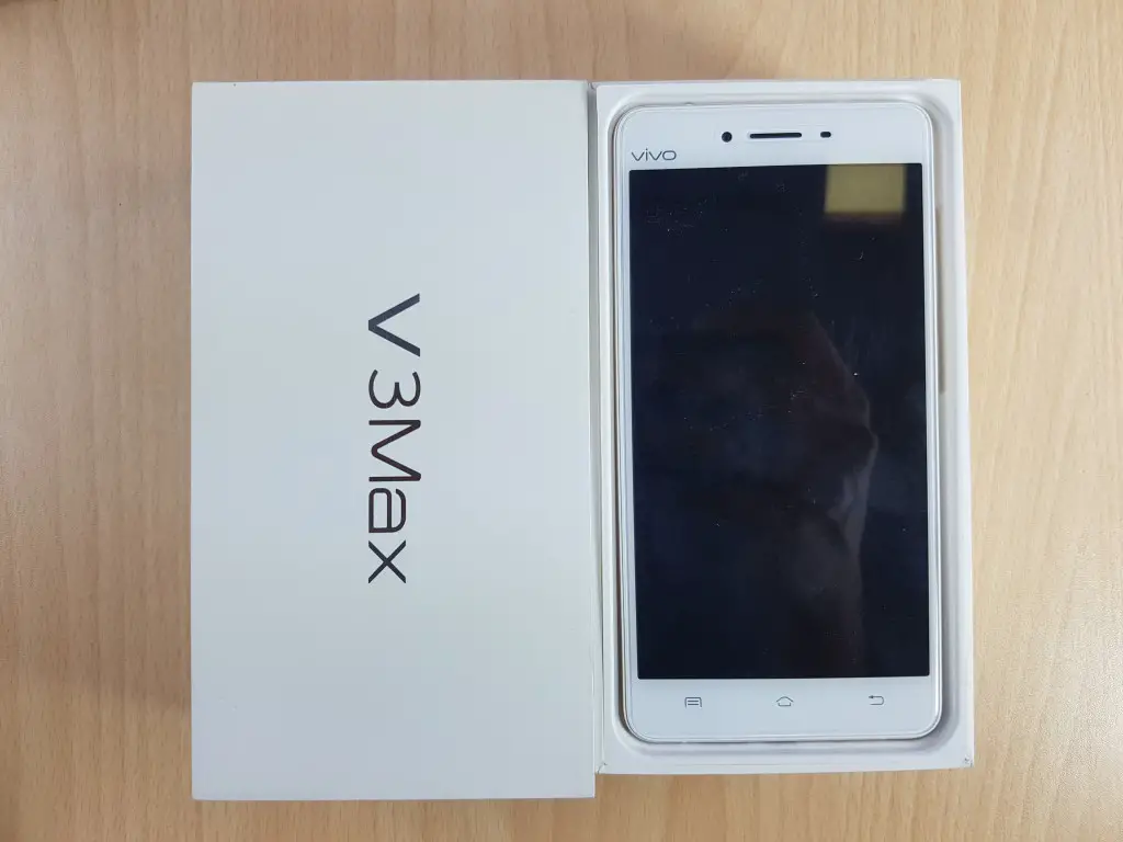 VIVO V3 Max Unboxing  Overview  Gaming and Benchmarks - 25