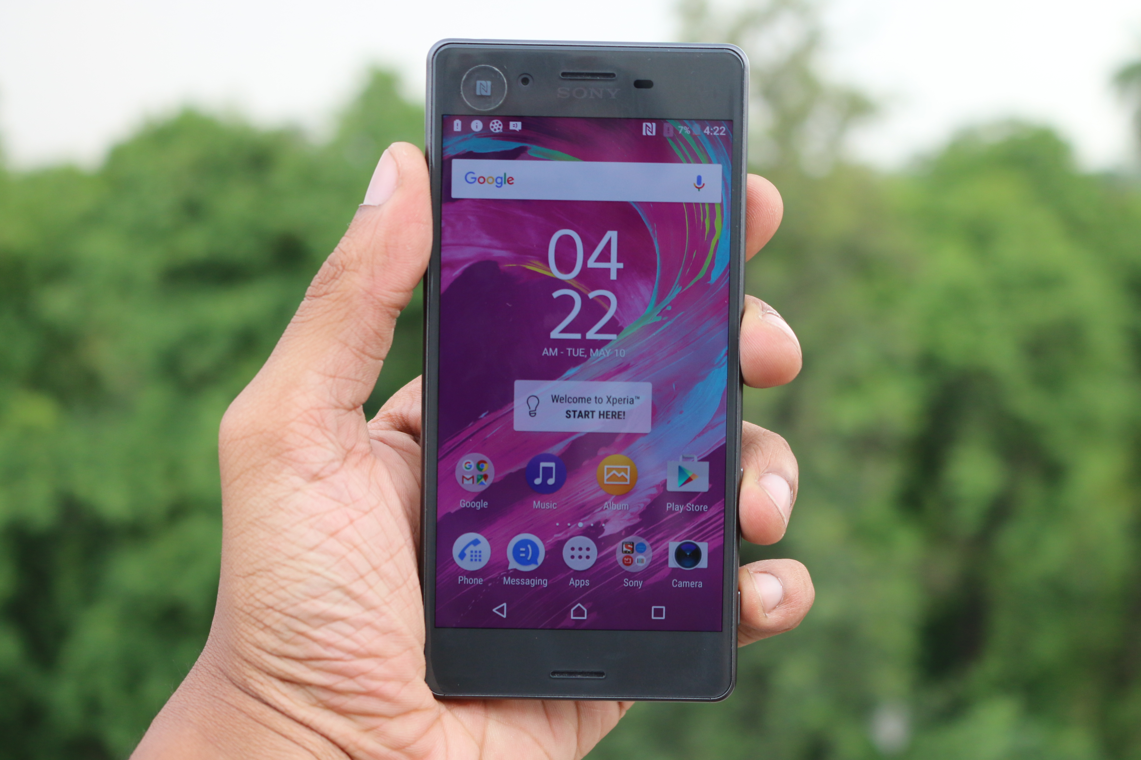 Sony Xperia X