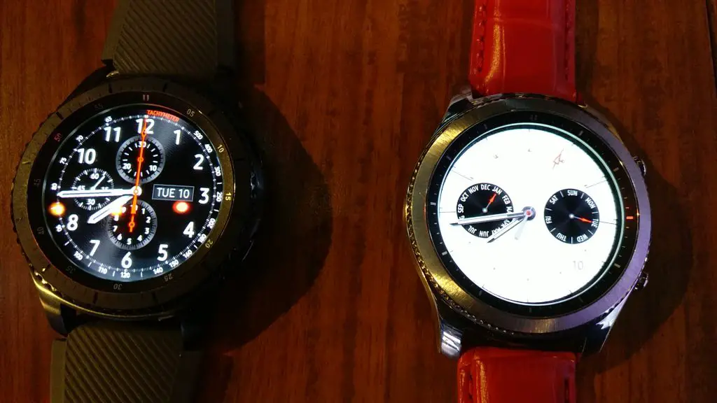 Samsung Gear S3  Things We Like and Dislike   Comparison - 3