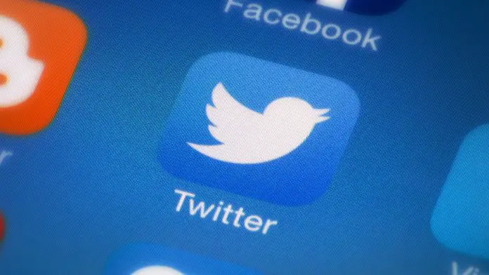 Twitter Twitter