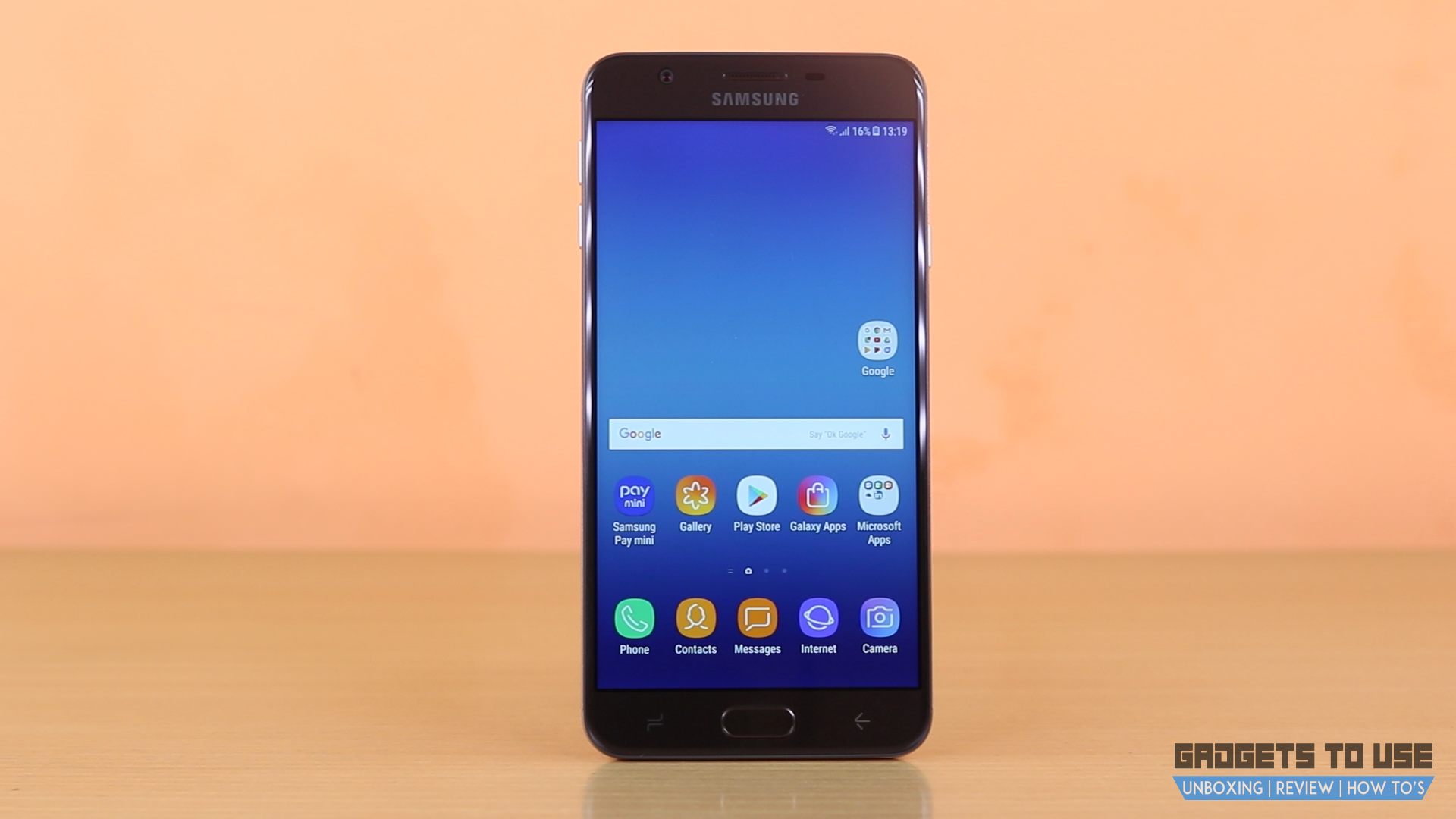 Samsung Galaxy On7 Prime front