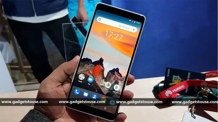 Nokia 7 Plus Nokia 7 Plus