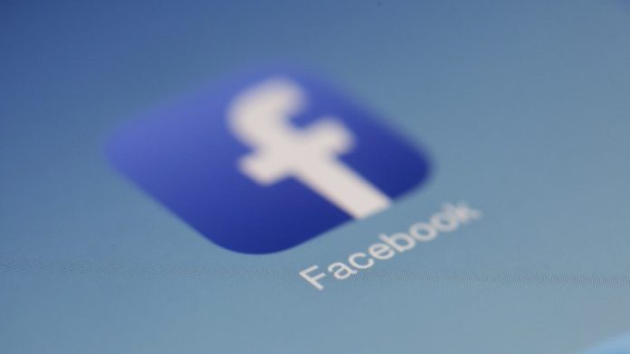 Facebook How to stop Facebook from tracking your location