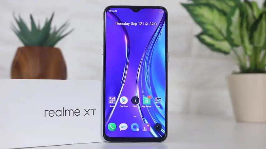 realme XT