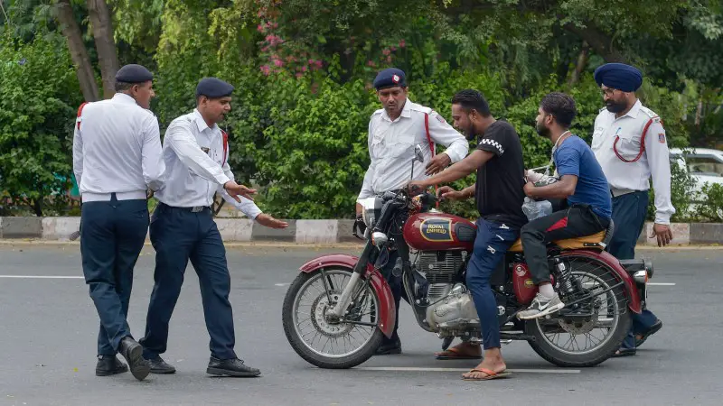 Violated traffic rule? Here's how to check and pay your e-challan online