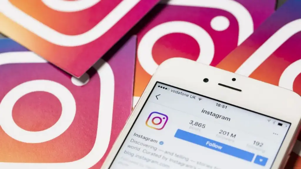 Read Instagram Direct Messages without Being Seen