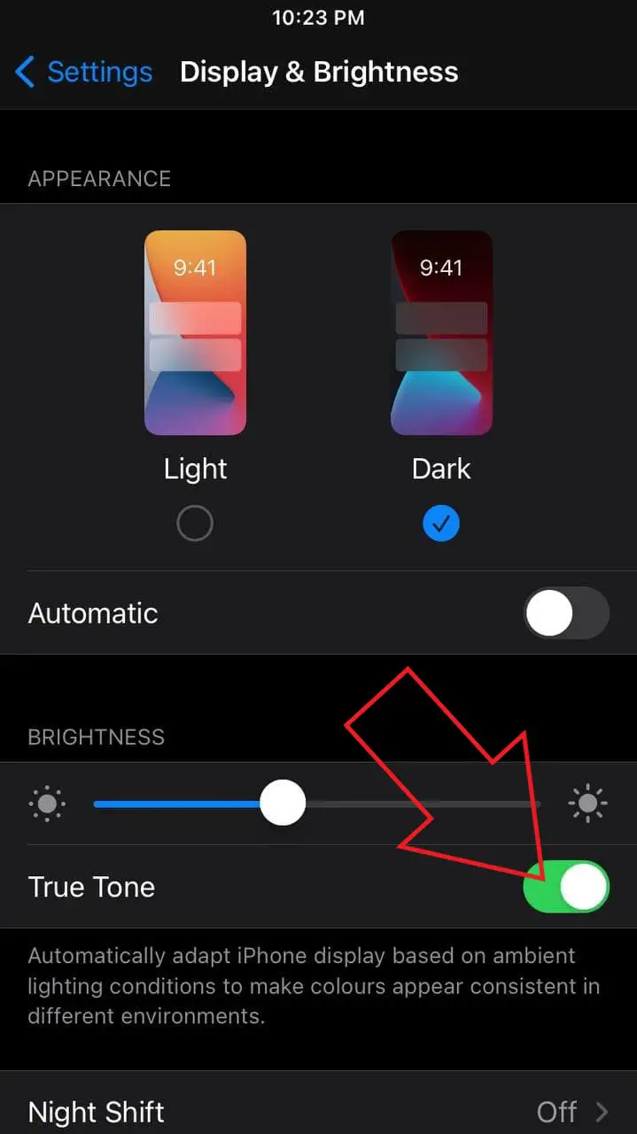 iPhone Automatically Reducing Brightness