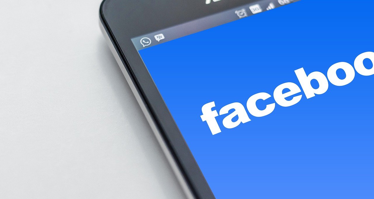 Las 8 mejores formas de arreglar Facebook que no reproduce videos en Android/iPhone