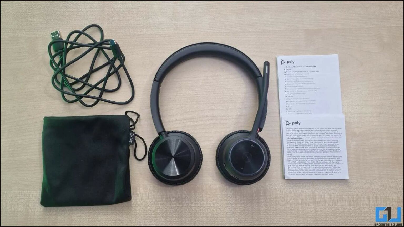 Poly Voyager 4320 UC Review Best Headphones for Meetings Gadgets To Use