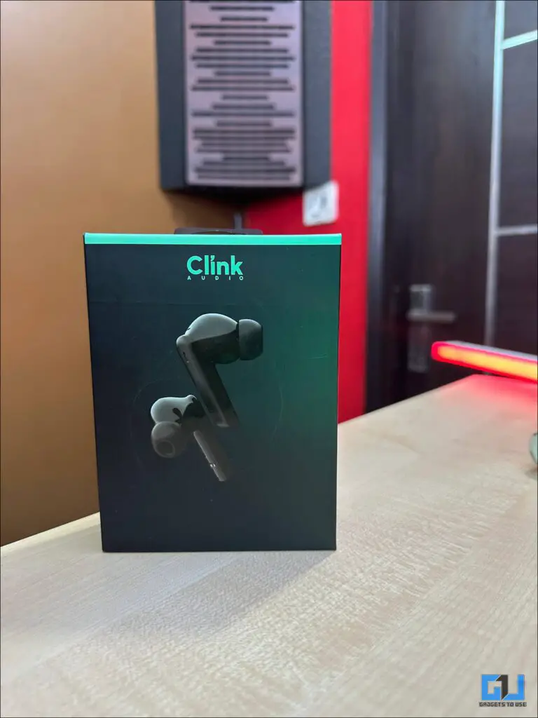 Pacote de caixa com Clink Audiobuds