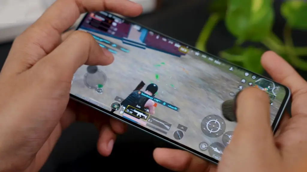 POCO M8 Review: The Ultimate Budget Smartphone With Some Cons 3 POCO M8 gaming