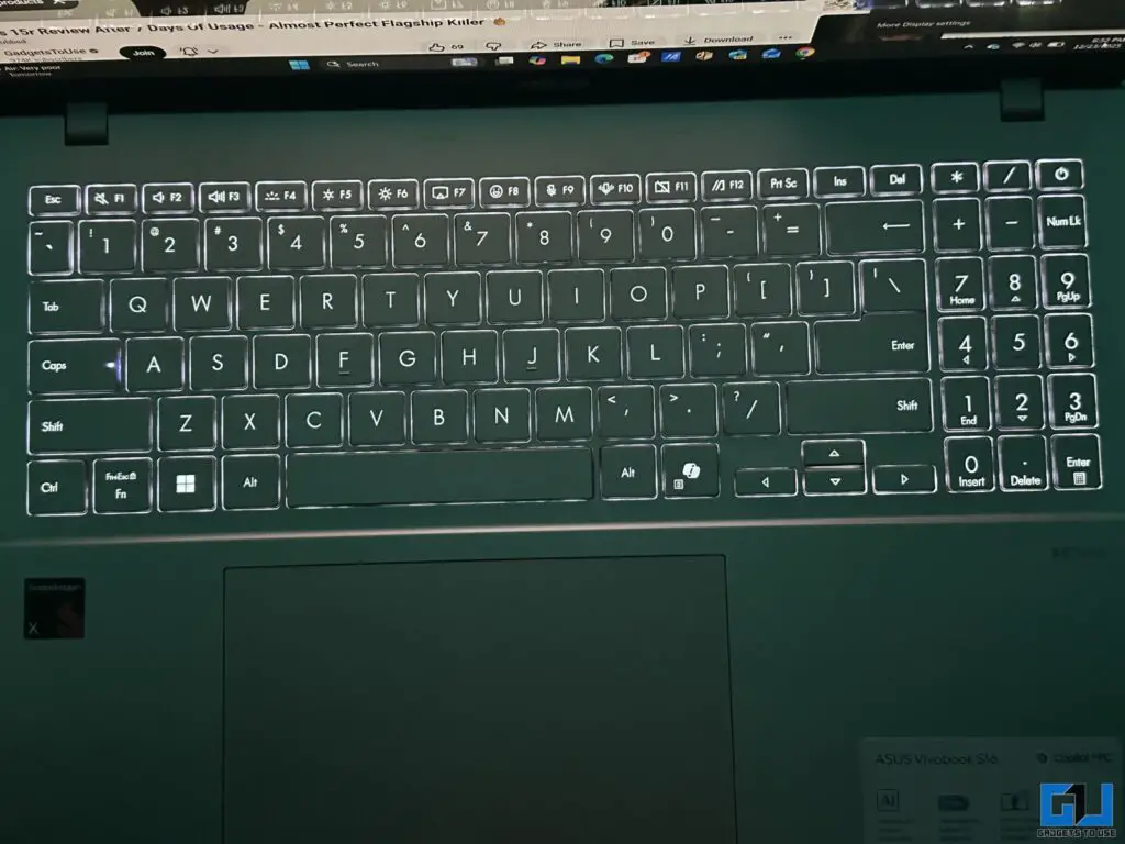 ASUS Vivobook S16 OLED Review: The Most Practical 16-inch Laptop Right Now 6 ASUS Vivobook S16 OLED keyboard and trackpad